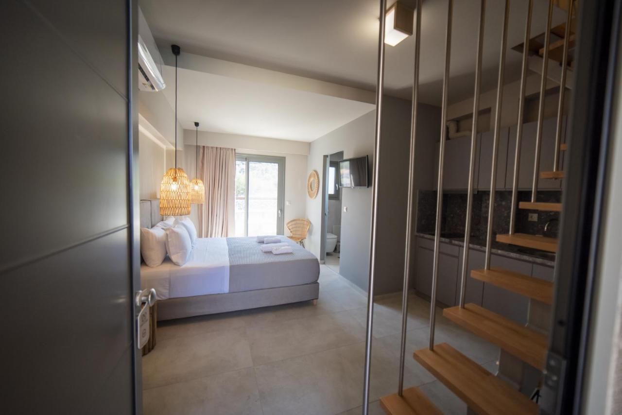 Theros Suites Dhiminio Экстерьер фото